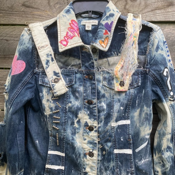 Custom hand painted Cropped Jean Jacket - Picture 2 of 16